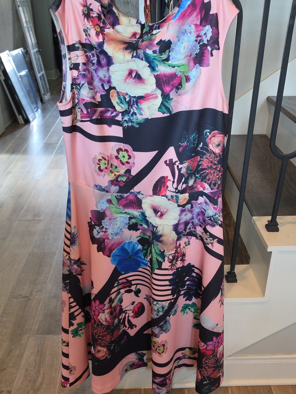 New York & Company Multicolor Floral Stretch Dress with Pink and Black Accents